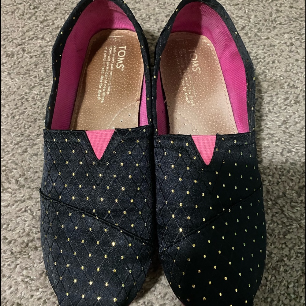 Black Jeweled Toms!